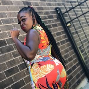 Meet your Posher, Iesha